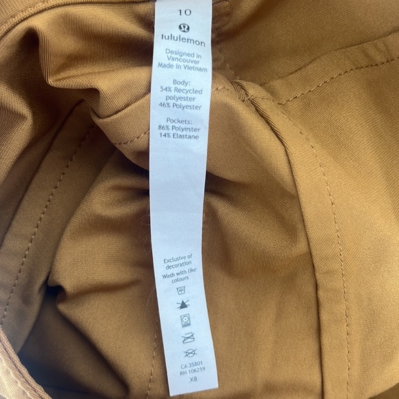 lululemon athletica “City Sleek 5 Pocket 7/8 Pants, Size 10 - Picture 12 of 13